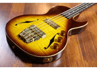 B&G Guitars Big Sister