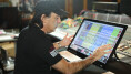 Chris Lord-Alge mixe en vidéo pour Slate Digital