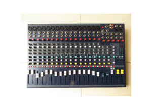 Soundcraft EFX16