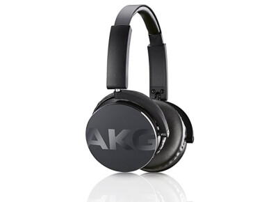 AKG Y50