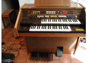Farfisa Louvre