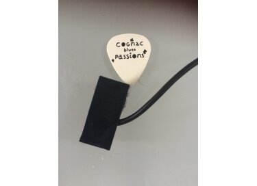 Finhol Edge Mic String