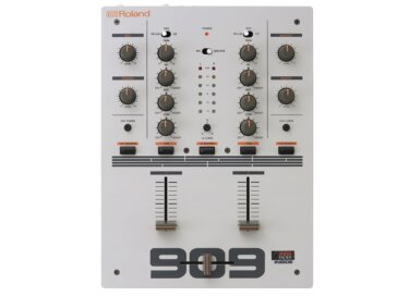 Roland DJ-99