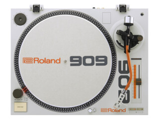 Roland se lance dans le DJing