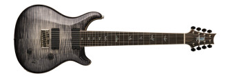 Une guitare PRS Custom 24 équipée de 8 cordes