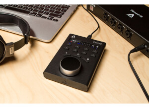 Apogee Control Hardware Remote