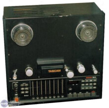 Tascam TSR-8
