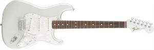 Fender Special Edition White Opal Stratocaster