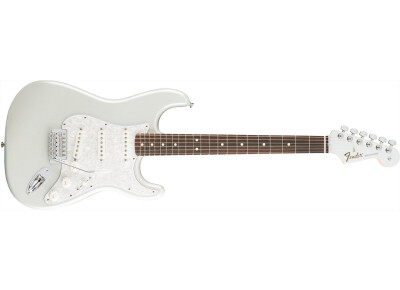 Fender Special Edition White Opal Stratocaster