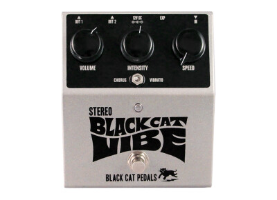 Black Cat Pedals Stereo Black Cat Vibe
