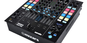 Cherche table de mixage Mixars Quattro