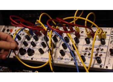 Catalyst Audio Model 158 Dual Sine-Sawtooth Generator