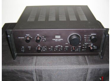 Sansui AU-717