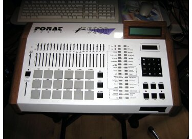 Forat F-9000