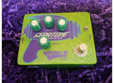 Rocket Surgeon Seratone: Mood Altering Bass Fuzz