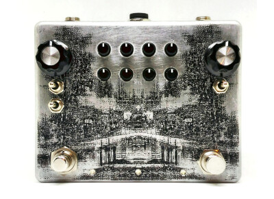 Ezhi & aka Moomindrone T