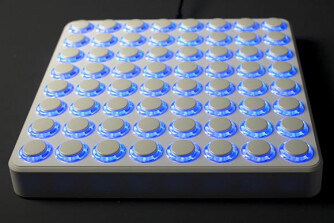 64 pads sur le MIDI Fighter