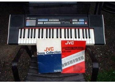 JVC KB-600
