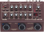Boss dévoile le nouveau multi-effets AD-10