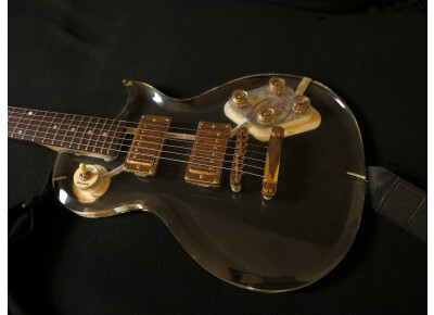 Galveston "Crystal Clear" Les Paul style - solid perspex
