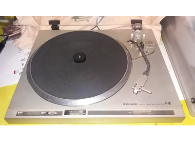 Pioneer PL-200