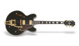 Joe Bonamassa signe deux Epiphone ES-355