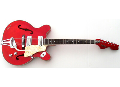 Eastwood Guitars Crestwood Astral II