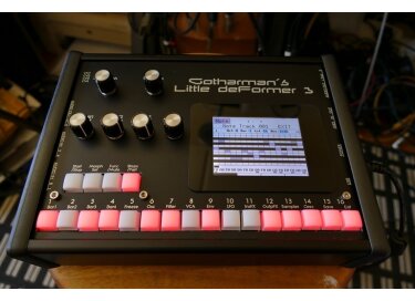 Gotharman's Little deFormer 3