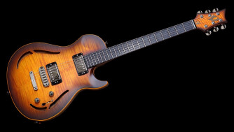 Une guitare Vigier GV Hollow Body au NAMM 2019