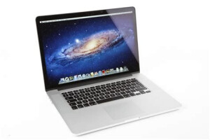 Apple MacBook Pro (Retina, 15 pouces, mi-2015)