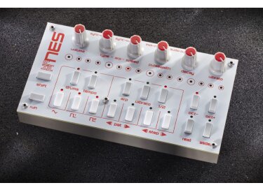 Twisted Electrons hapiNES L