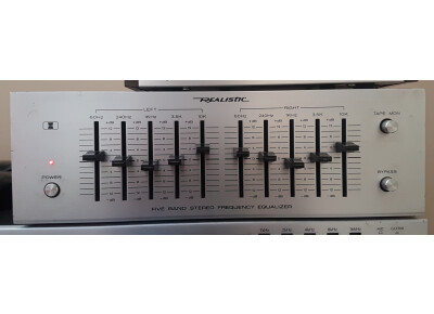 Realistic Five Band Stereo Frequency Equalizer