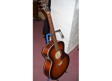 Seagull Entourage Mini Jumbo QIT