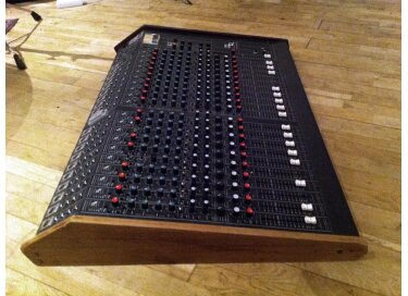 D&R Series 1000