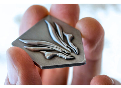 Hufschmid Guitars Iron Mask