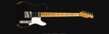 Le Custom Shop Fender signe une double Esquire en pin torréfié