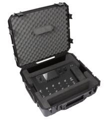 SKB sort un flight case pour Line 6 Helix et Helix LT