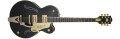 Steve Wariner appose sa signature sur une Gretsch G6120T-SW