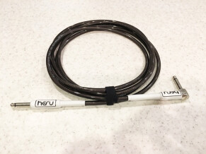 Hesu Black Series Cable
