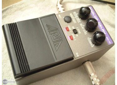 Aria AD-10 Analog Delay