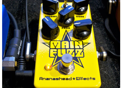 Ananashead Effects Main Fuzz