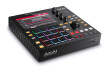 La MPC One d'Akai Professional s'habille d'une robe dorée