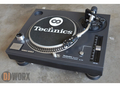 Technics SL 700