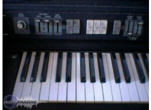 Roland MP-700