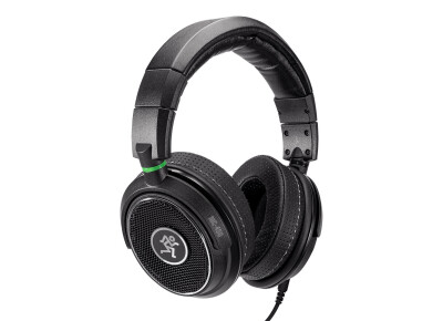 Mackie MC-450