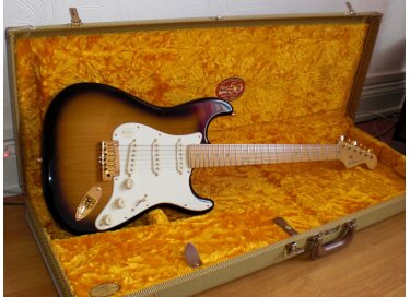 Fender 50th Anniversary American Deluxe Stratocaster (2004)