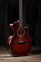 Taylor Builder's Edition 324ce