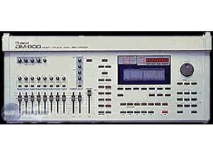 Roland DM-800