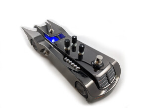VVco Pedals DarkKnight distortion pedal