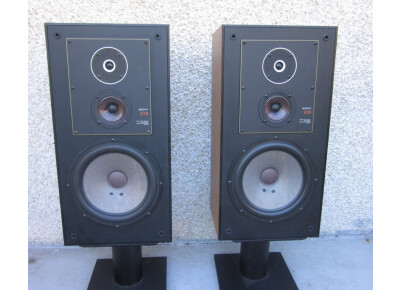 Sony SS E70